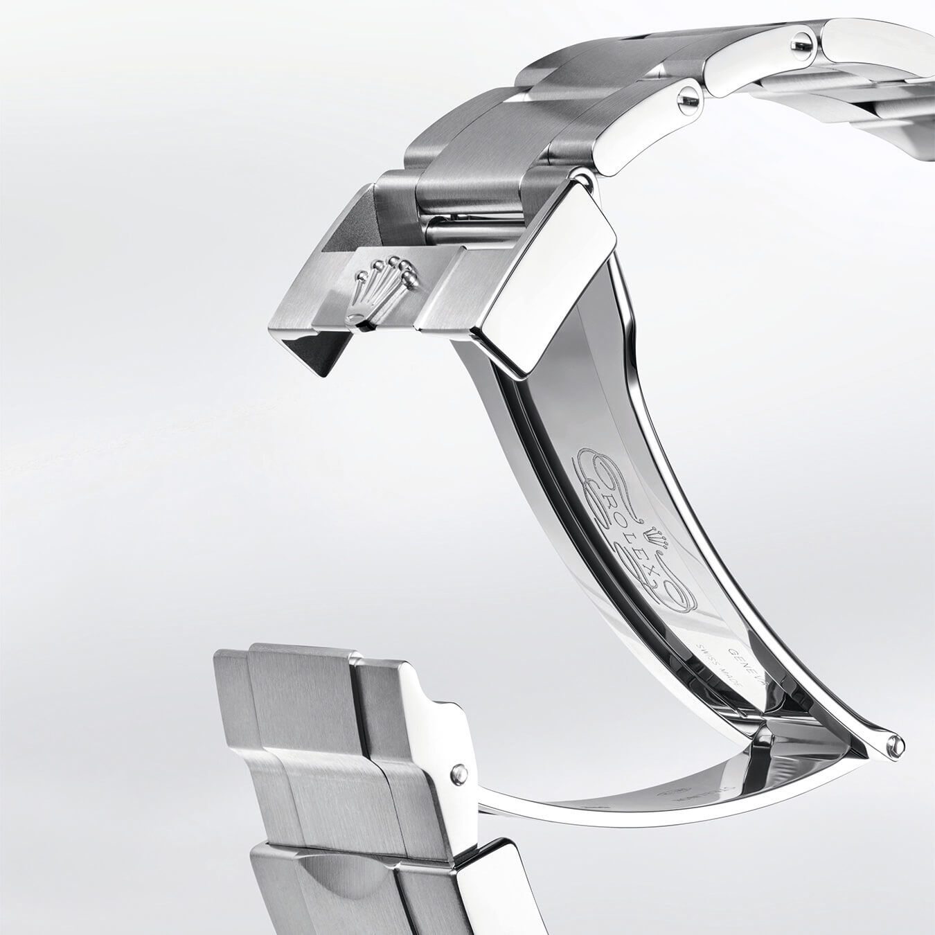 Closeup of Rolex’s three-piece Oyster bracelet and patented Oysterlock folding safety clasp. 